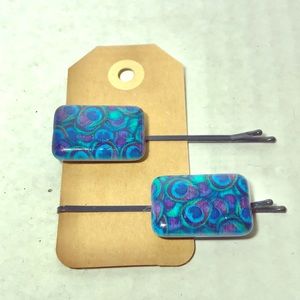 2 large navy blue hair accents